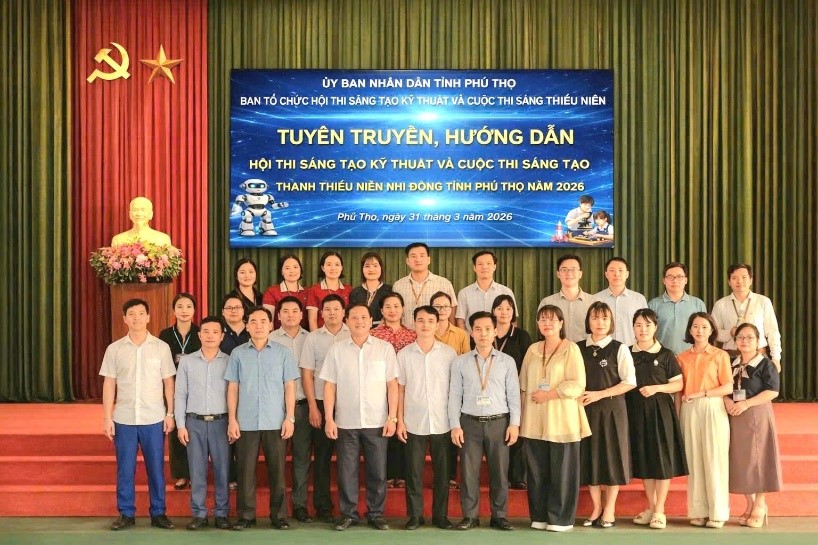 Tuyên truyền, hướng dẫn, triển khai Hội thi sáng tạo kỹ thuật và Cuộc thi sáng tạo Thanh thiếu niên nhi đồng tại Trường THPT Vĩnh Chân