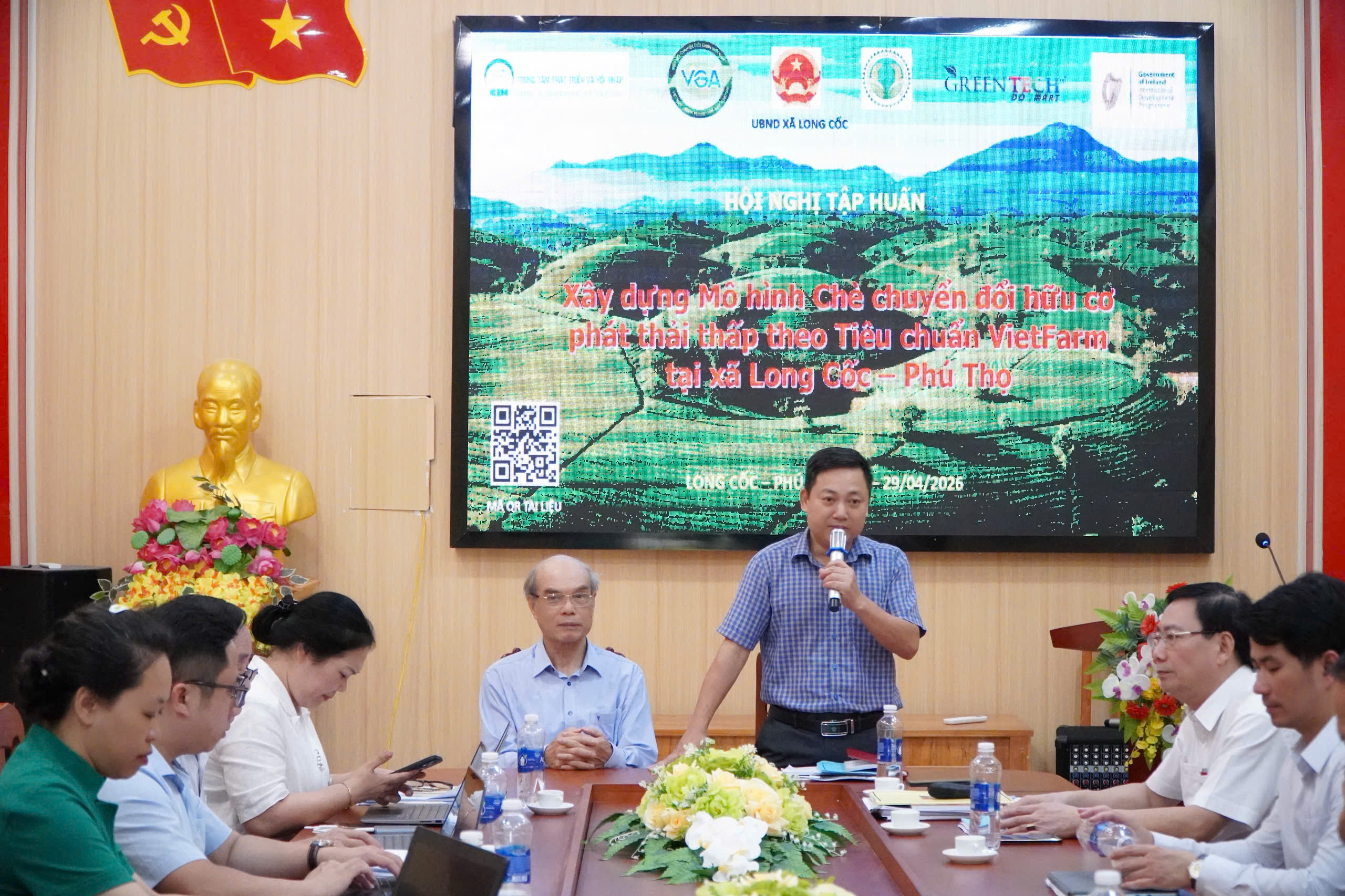 “XÂY DỰNG MÔ HÌNH CHÈ CHUYỂN ĐỔI HỮU CƠ PHÁT THẢI THẤP THEO TIÊU CHUẨN VIETFARM TẠI XÃ LONG CỐC - PHÚ THỌ”