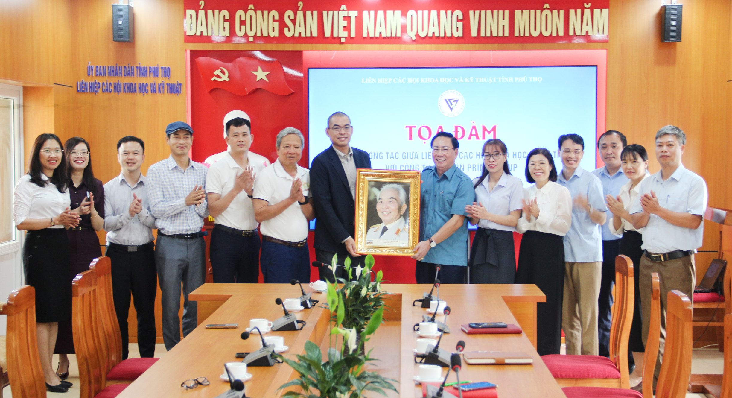  Tọa đàm trao đổi công tác giữa Liên hiệp các Hội Khoa học và Kỹ thuật tỉnh với Công ty Cổ phần Prime Group