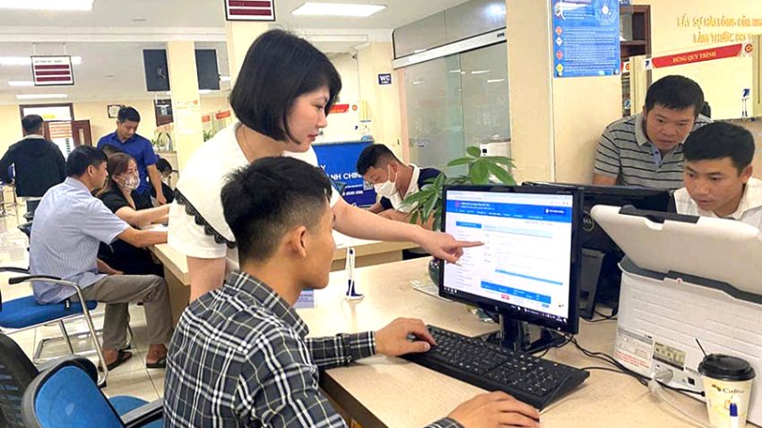 Lan tỏa mạnh mẽ tinh thần đột phá phát triển khoa học công nghệ, đổi mới sáng tạo và chuyển đổi số trong các cấp Hội Luật gia