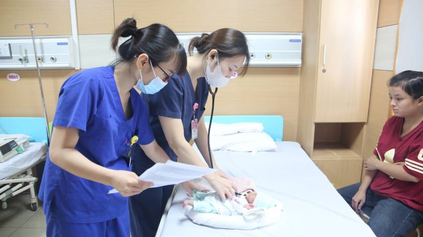 Khi yêu thương trở thành liều thuốc nhiệm màu - đồng hành cùng bệnh nhân trong những hoàn cảnh khó khăn