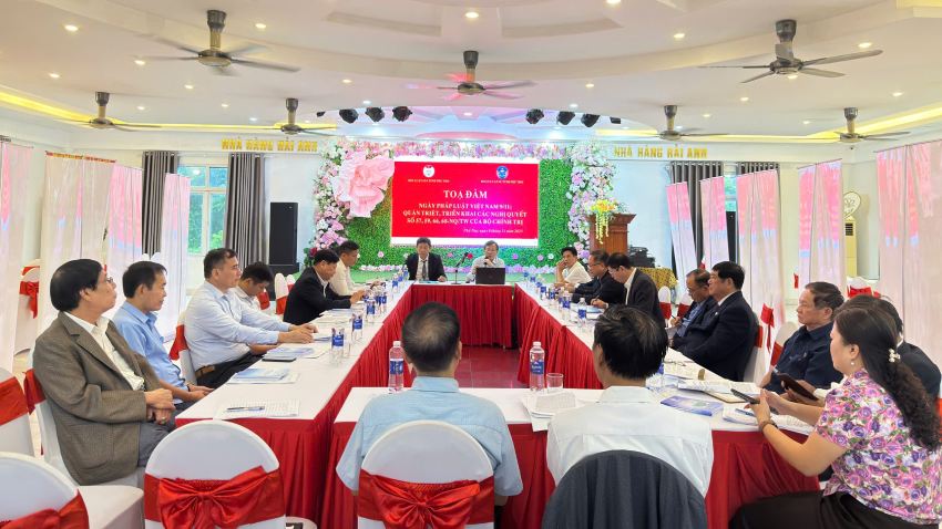 Hội nghị tọa đàm “Ngày Pháp luật Việt Nam” và tuyên truyền phổ biến giáo dục pháp luật